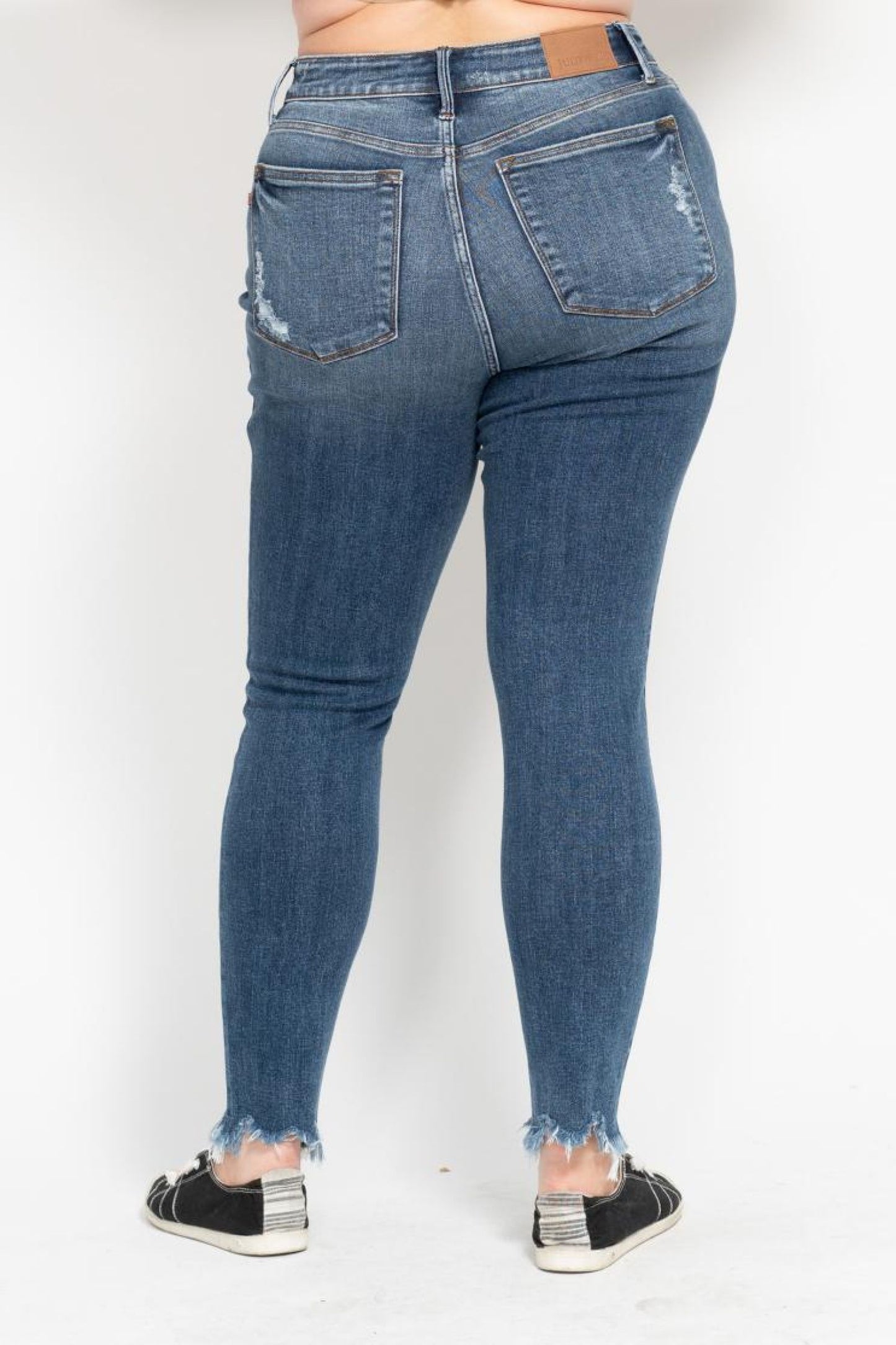 Judy Blue HW Skinny Shark Bite Hem Plus