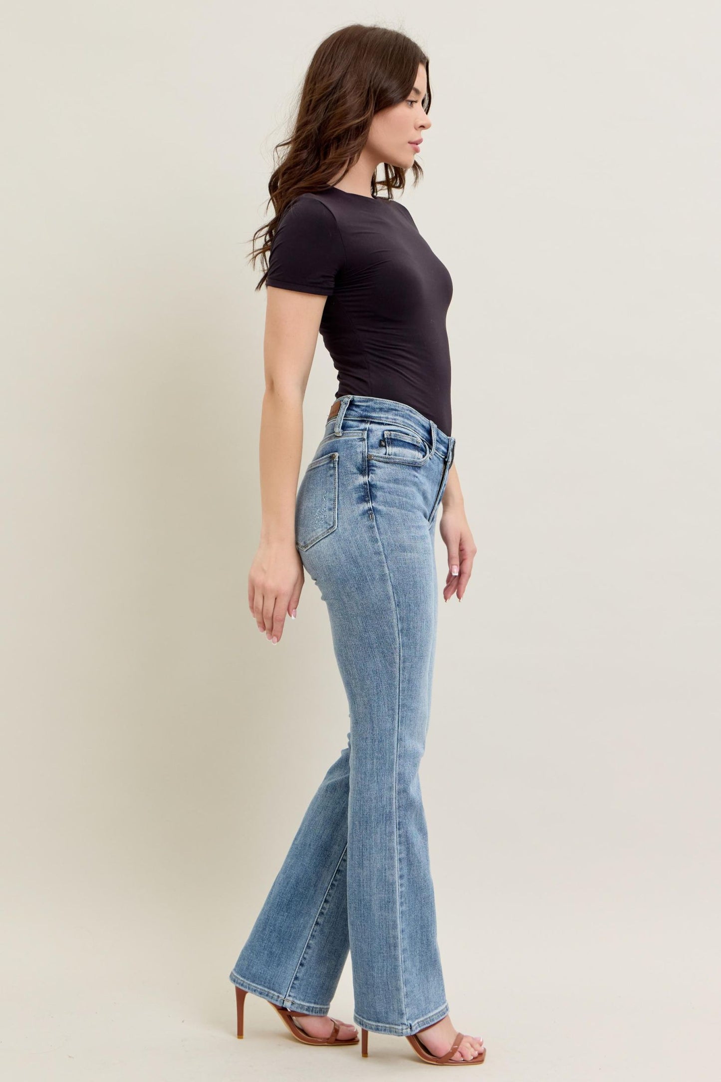 Judy Blue Core Mid Rise Bootcut