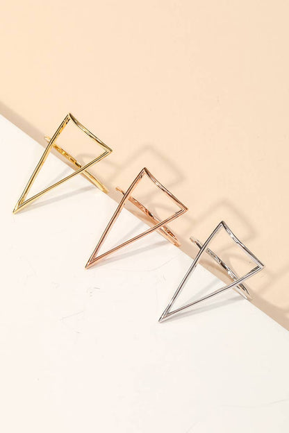 Triangular Cutout Ring