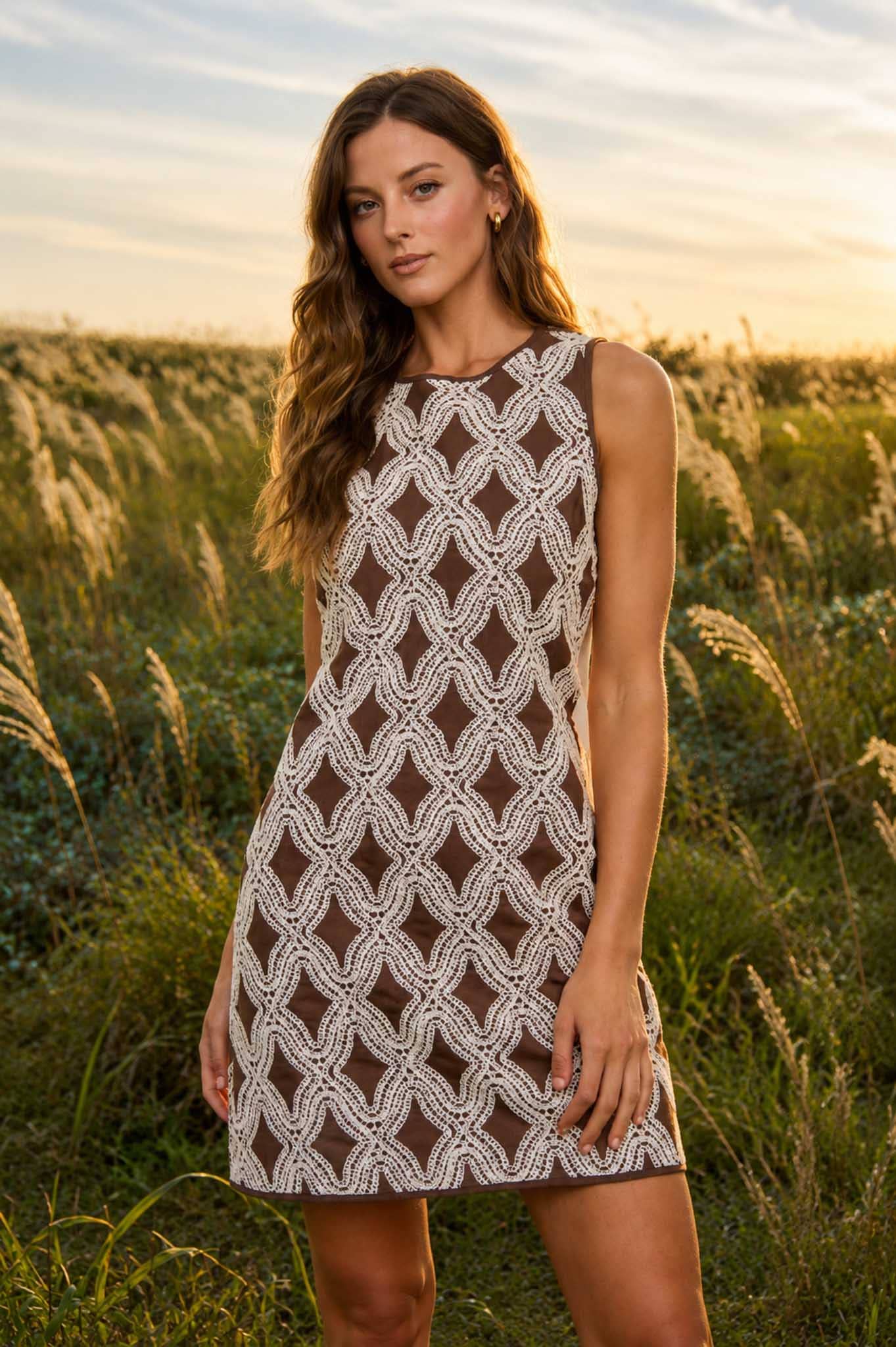TEXTURED GEOMETRIC SLEEVELESS DRESS