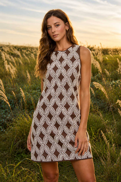 TEXTURED GEOMETRIC SLEEVELESS DRESS