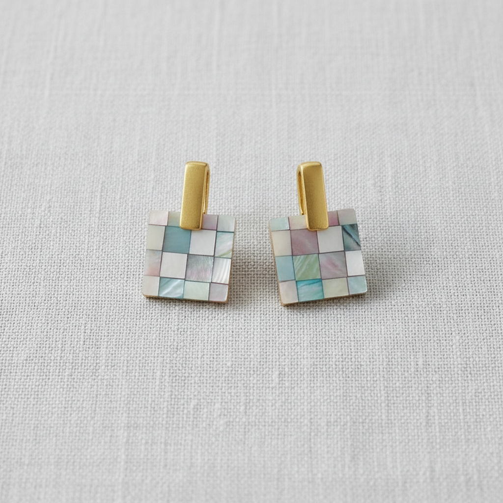 Handcrafted Shell Zircon Stud Earrings