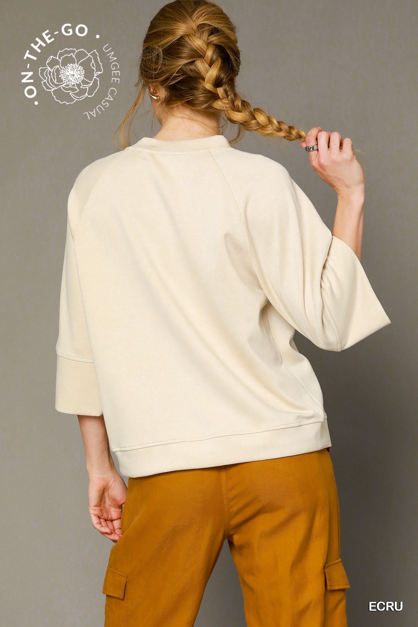 Easy Elegance Pullover