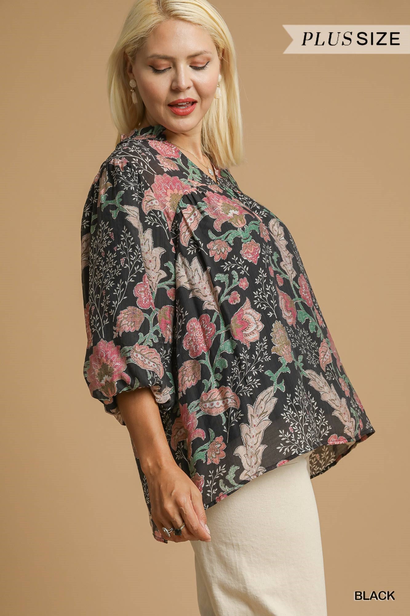 Floral Boho Blouse with Ruffle Collar