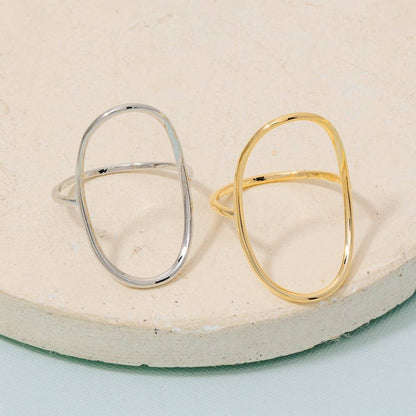 Curved Oval Minimalist Ring