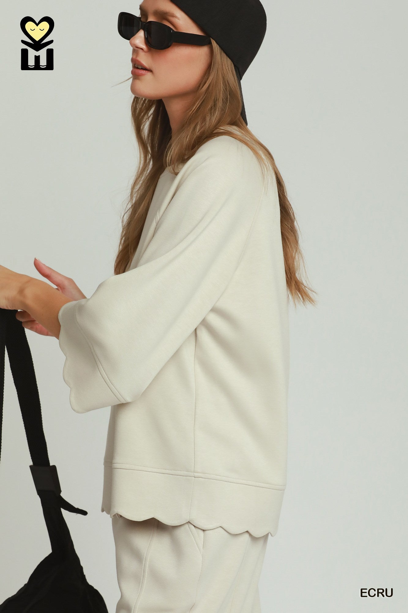 LUXEKNIT Raglan Sleeve Top