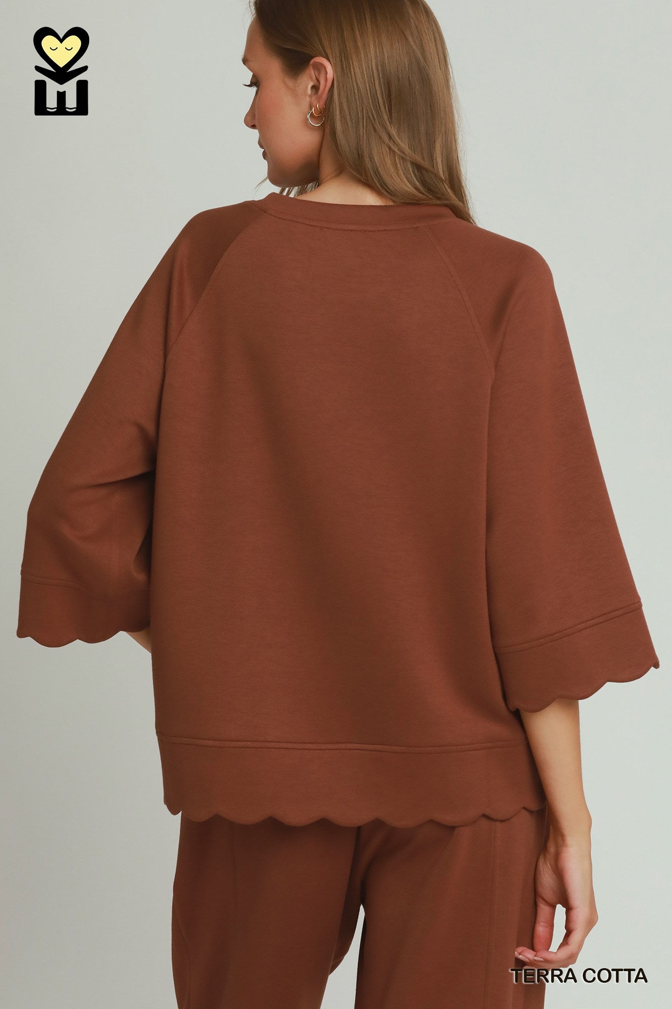 LUXEKNIT Raglan Sleeve Top