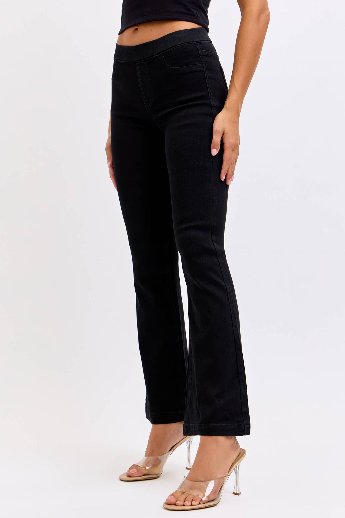 Mid Rise Petite Flare Jegging