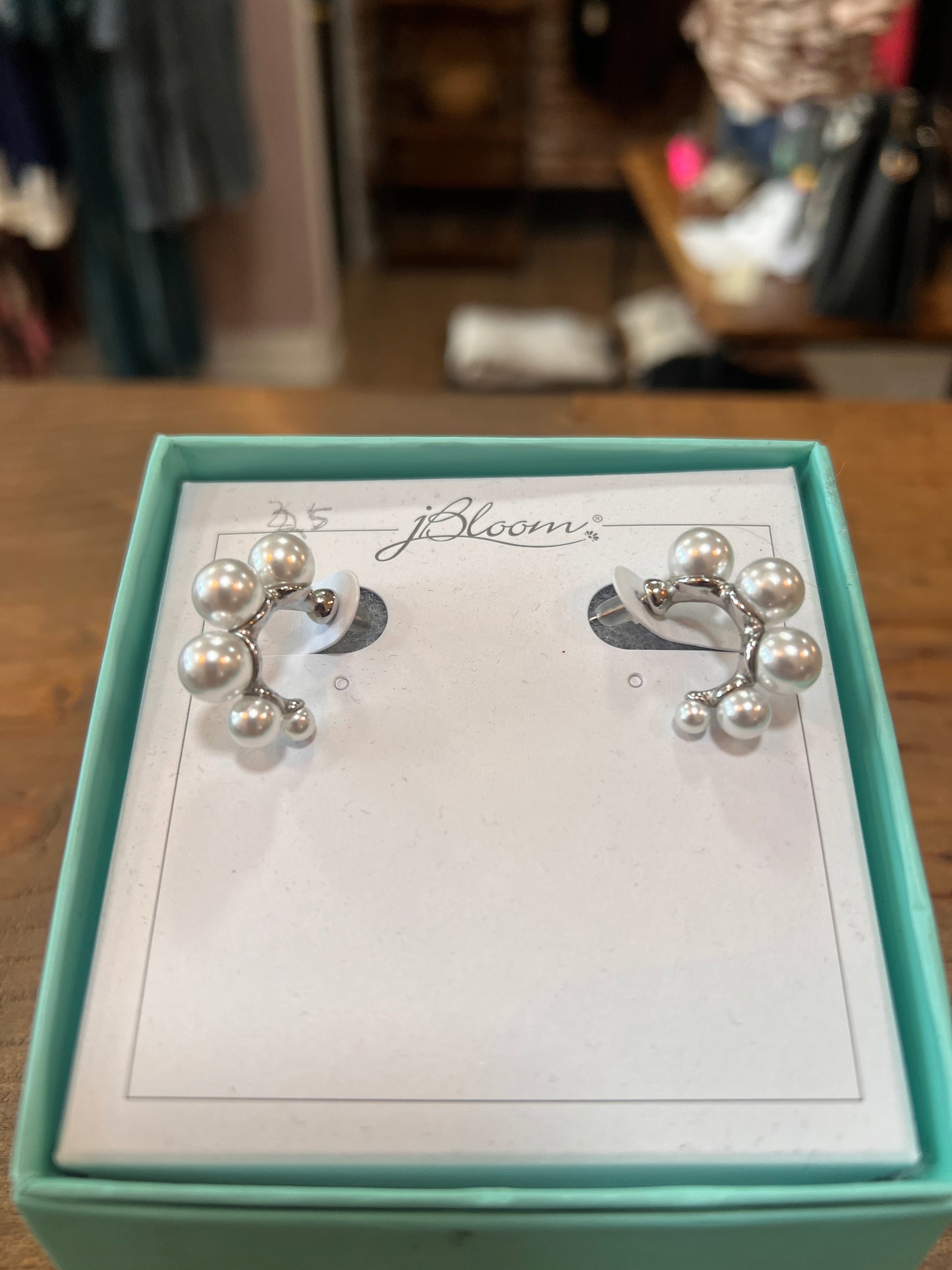 jBloom Silver & Pearl