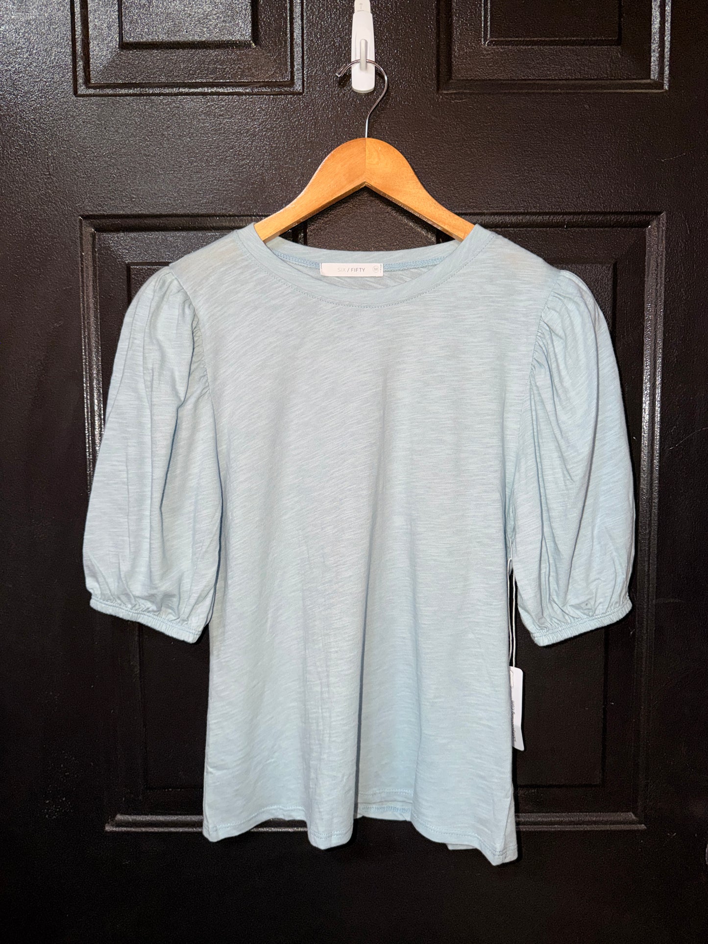 Crew Neck Puffed Should Tee