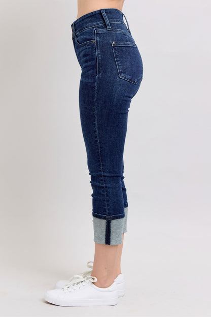 Judy Blue HW Double Button Capri