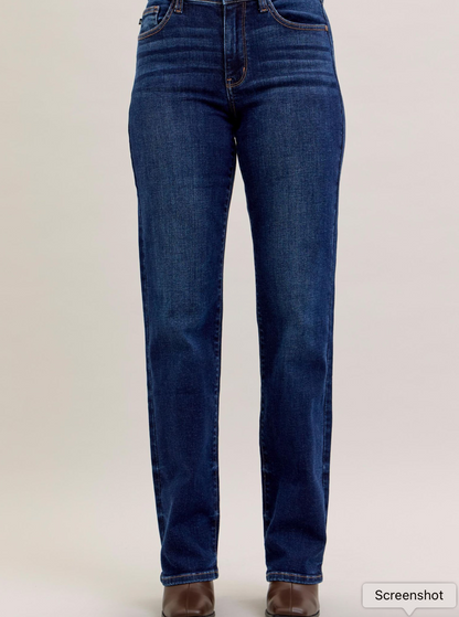 Judy Blue MR Straight Dark Wash Short