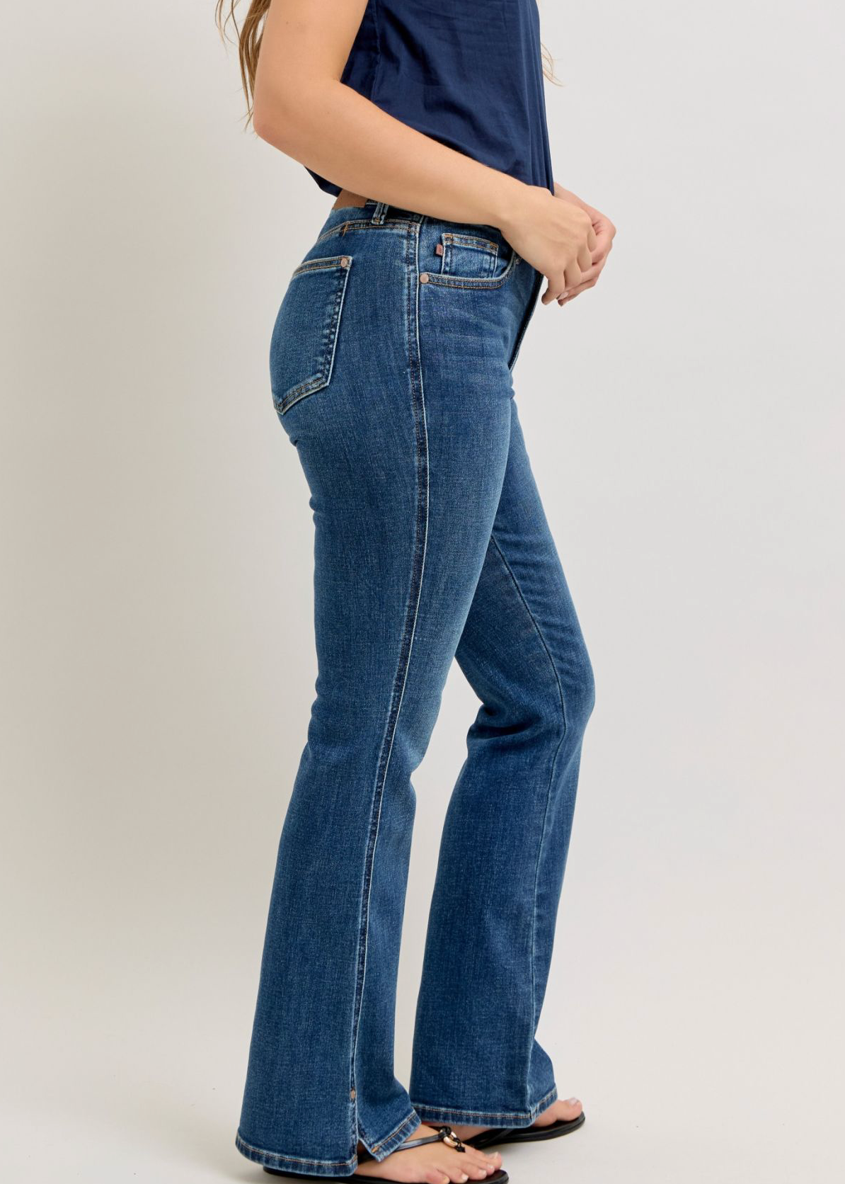 Judy Blue MR Bootcut W/ Cell Phone Back Pkt & SLIT