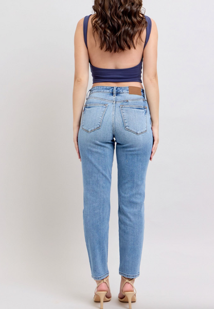 Judy Blue MR Vintage Wash Slim Fit w/ Cell Phone Pocket