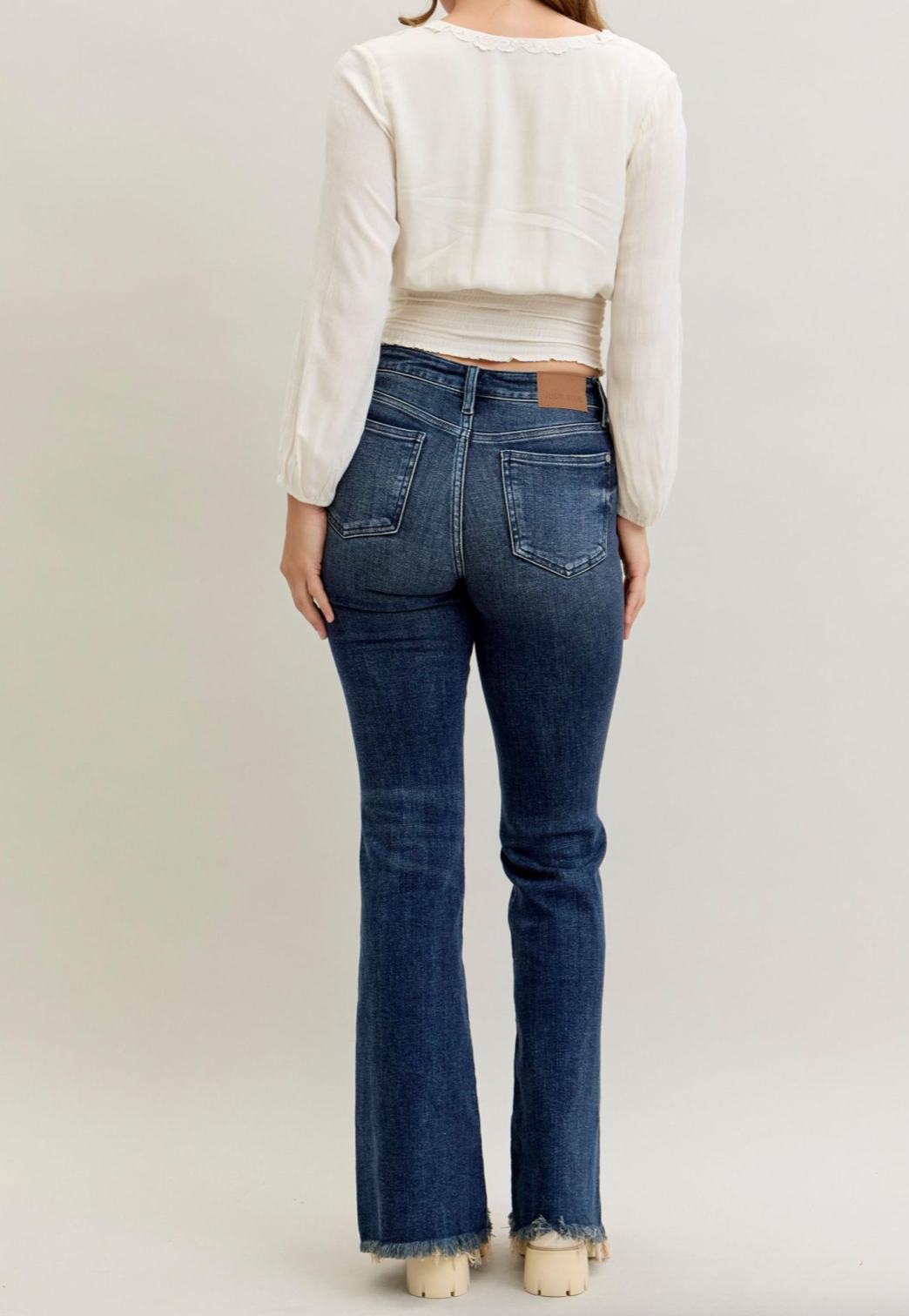 Judy Blue MR Flare Destroy & Fray Hem