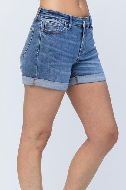 Judy Blue MID-RISE CLASSIC CUFFED SHORTS