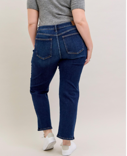 Judy Blue MR Straight Plus