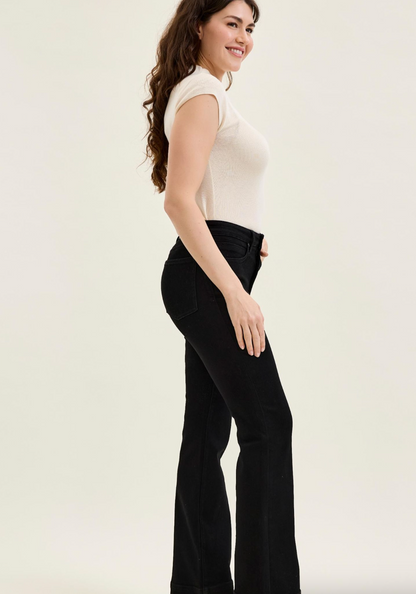 Judy Blue HW T.C. DAISY Bootcut BK