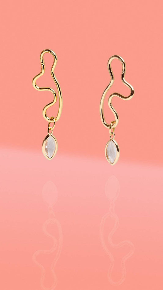 Abstract Wiggle Gold Plated Hoop Clear Glass Charm