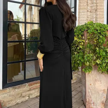 V-Neck Ruched Bodice L/S Maxi - Black