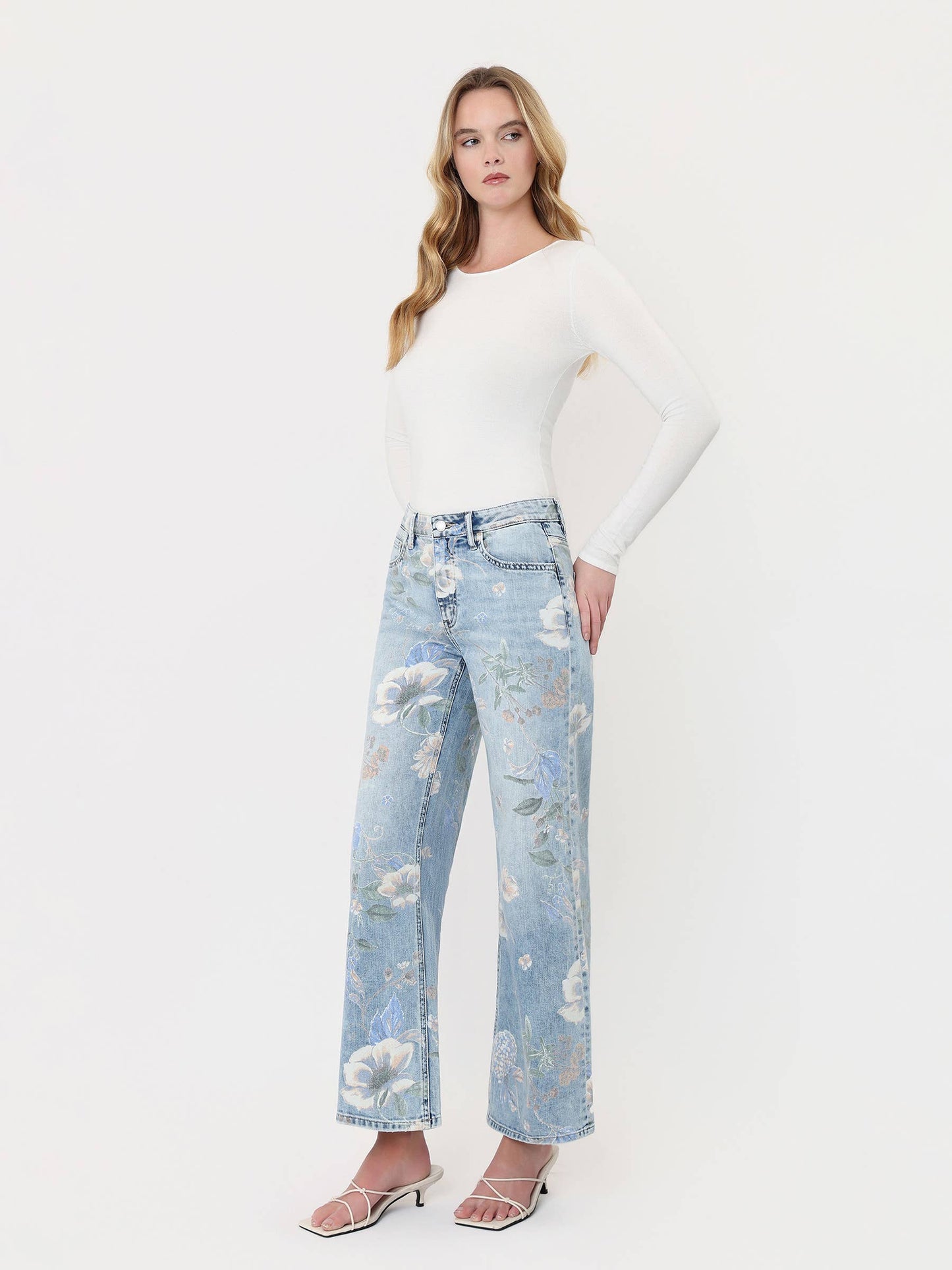 SUPER HIGH RISE FLORAL VINTAGE FLARE