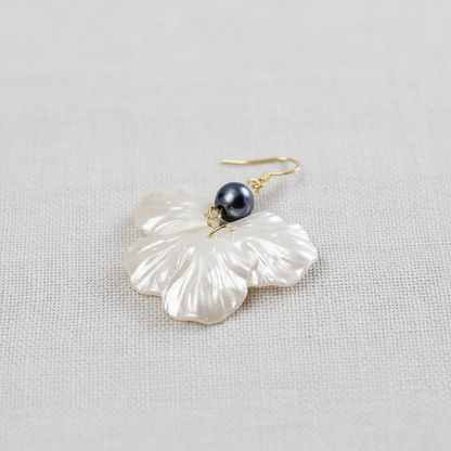 Shell Pearl Drop Earrings