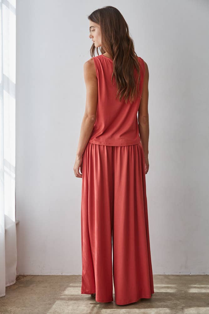 Knit Polyester Spandex Sleeveless Cowl Neck Top