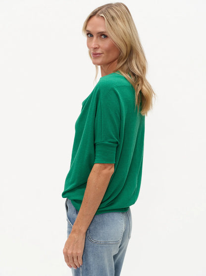 THE SHORT SLEEVE ANYWHERE TOP
